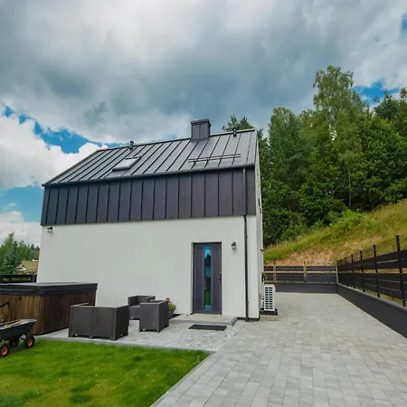 A Comfortable House In Kashubia For 4 People * Голубе