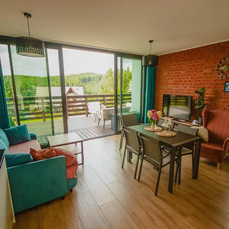 A Comfortable House In Kashubia For 4 People Голубе