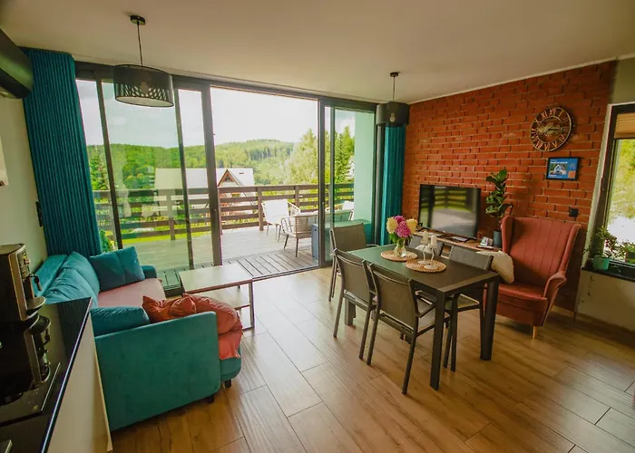 A Comfortable House In Kashubia For 4 People Голубе