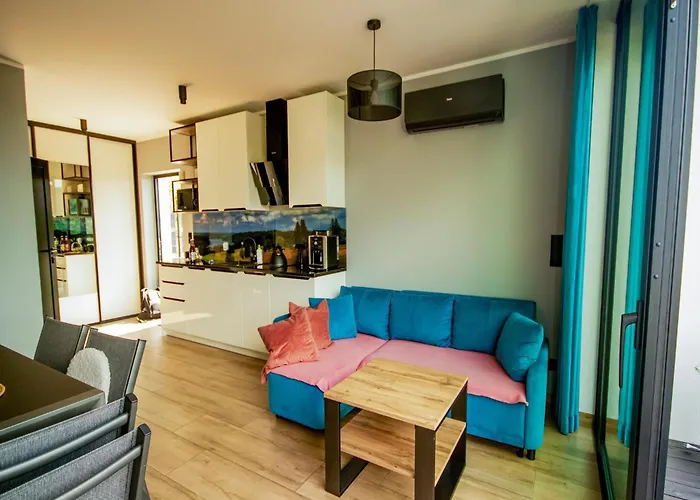 Дом отдыха A Comfortable House In Kashubia For 4 People Голубе